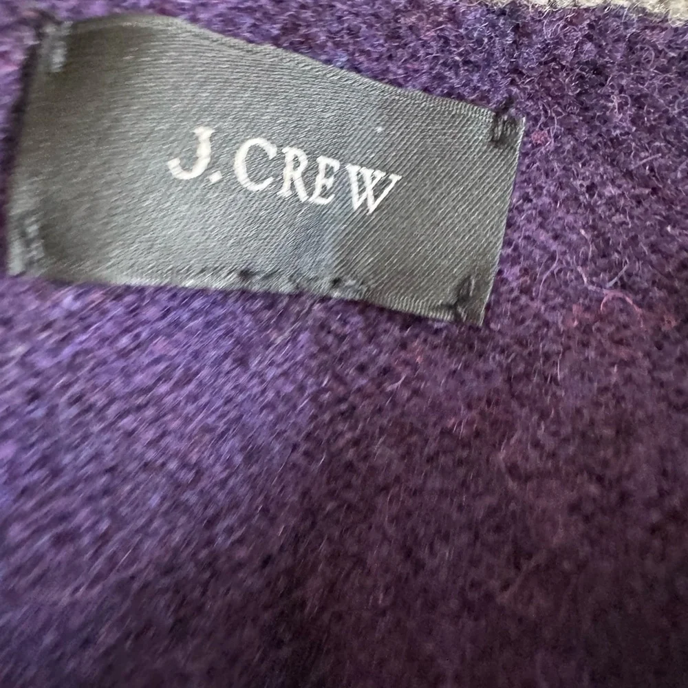 J.Crew 100% Lambswool V-Neck Sweater‎ Men’s XL Purple Minimalist Office Layer